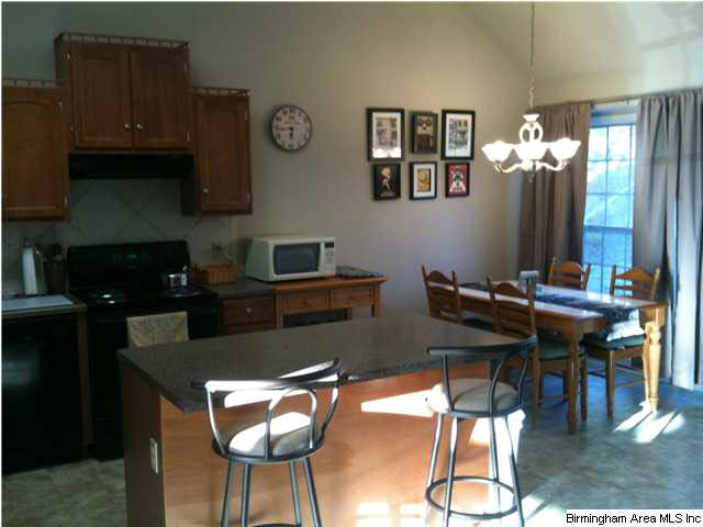 5472 Virginia Way Bessemer, AL 35022 - Photo 3 of 15