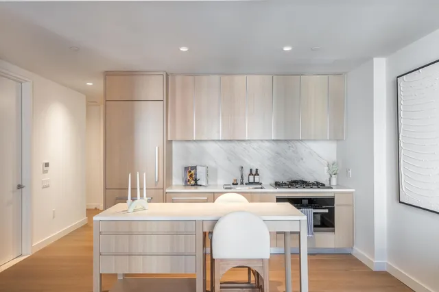 $1,195,000 | 500 West 45th Street, Unit 221 | Hell's Kitchen