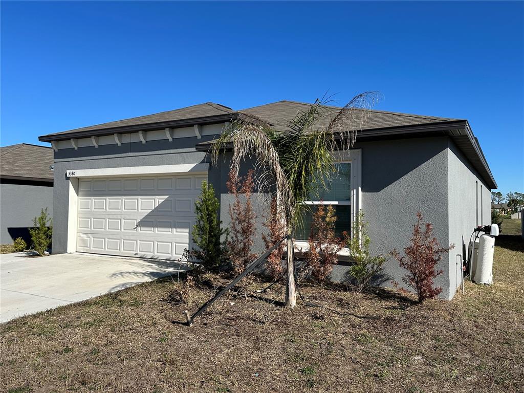 5380 Blue Horizon Way Wimauma, FL 33598 - Photo 3 of 23