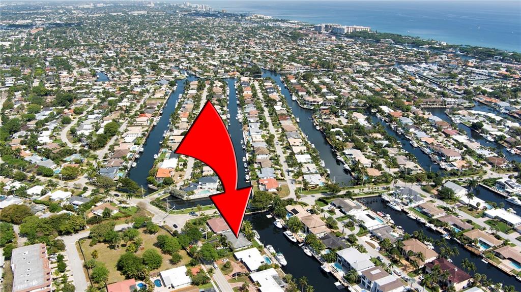 3860 Northeast 23rd Avenue Lighthouse Point, FL 33064 - Photo 5 of 33 an aerial view of multiple house
