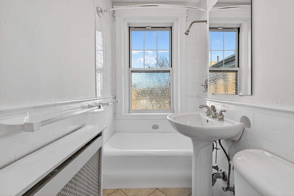 118 Riverway, Unit 29 Boston, MA 02215 - Photo 14 of 31