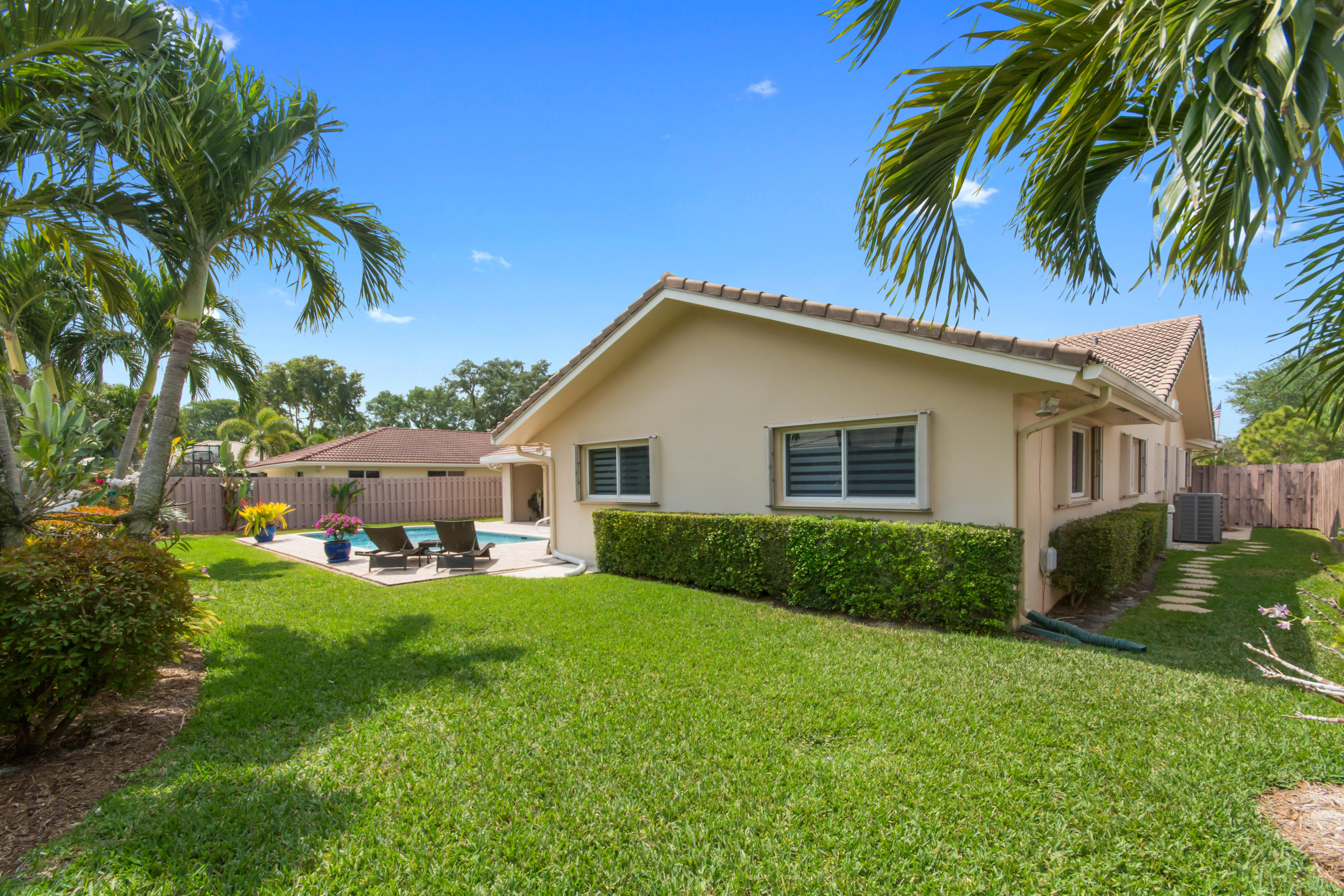 1630 Southwest 8th Avenue Boca Raton, FL 33486 - Photo 32 of 35 1630_SW_8th_Avenue_MLS_HID1159983_ROOM32