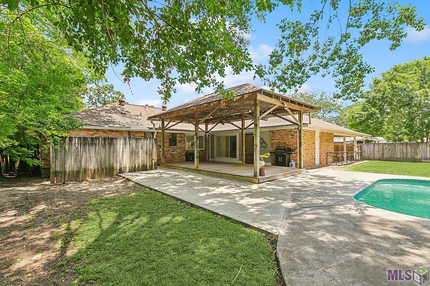 10086 Oliphant Road Baton Rouge, LA 70809 - Photo 13 of 15