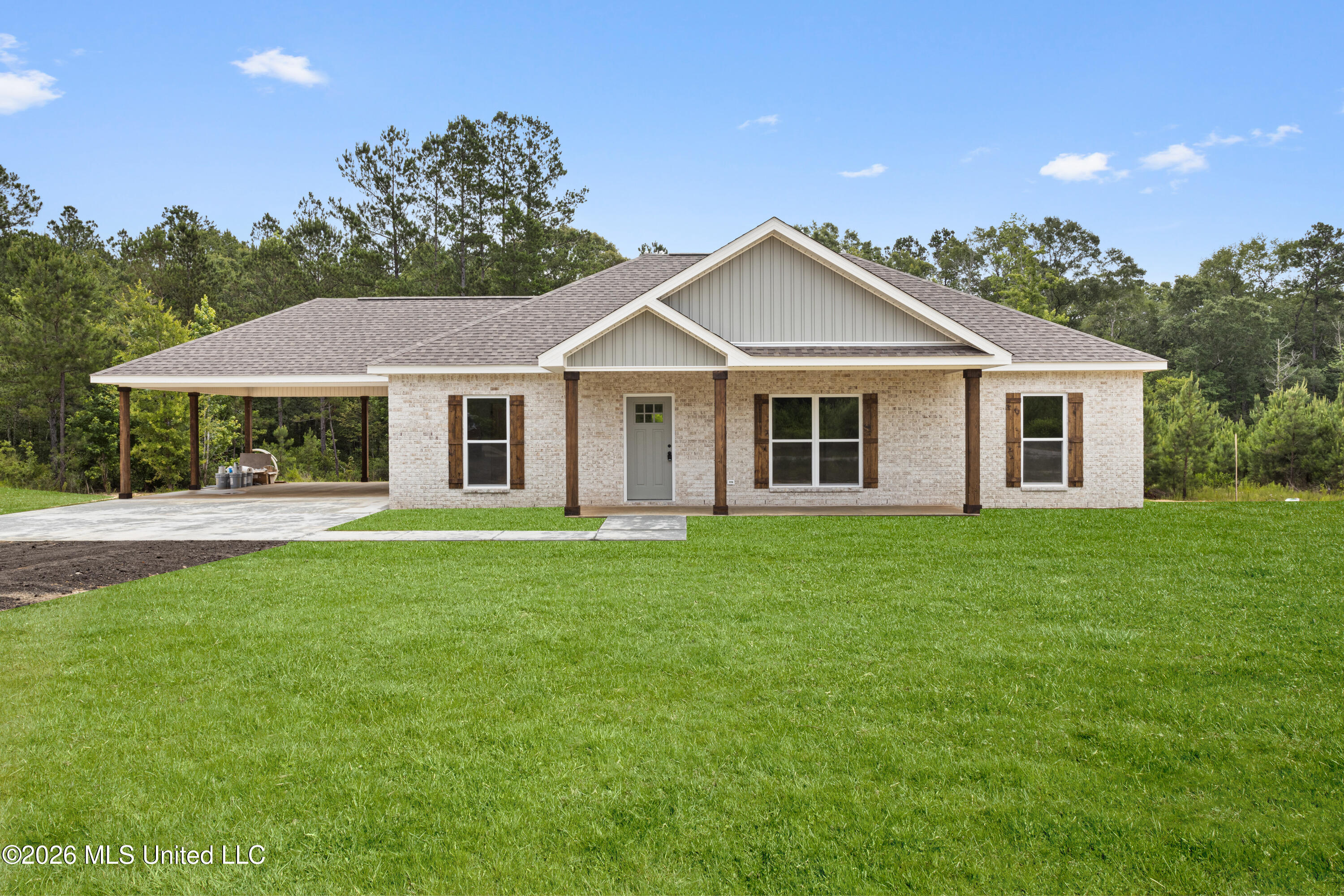 2110 Ms-57 Perkinston, MS 39573 - Photo 1 of 38 00001