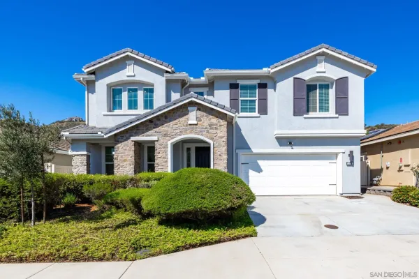 $1,085,000 | 3029 VÃa De Todos Santos, Fallbrook, CA 92028