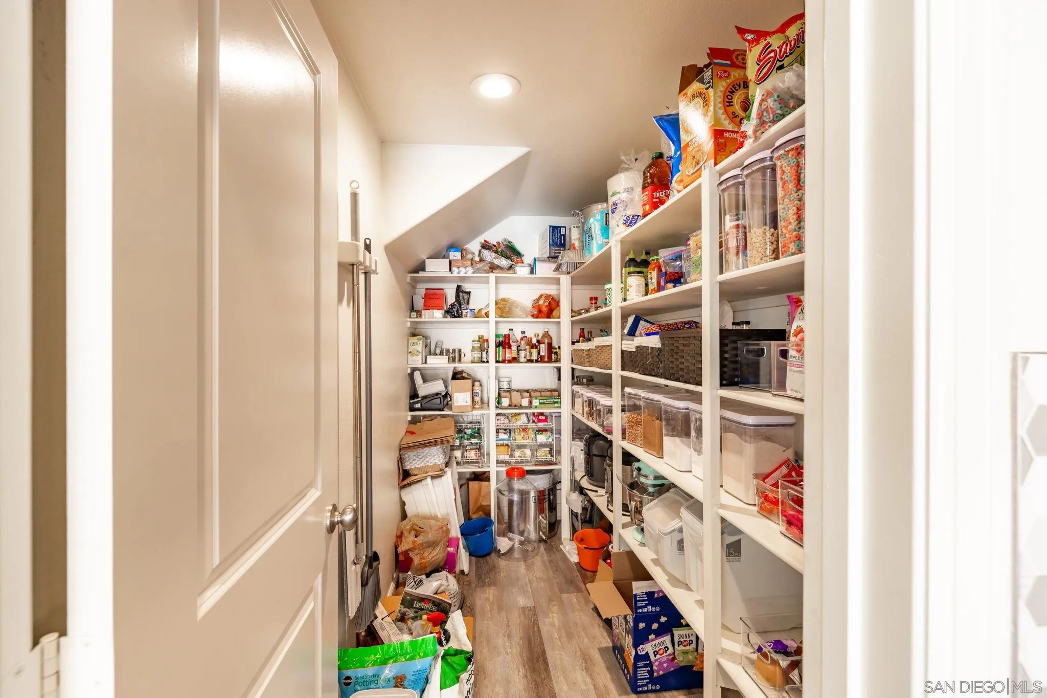 3029 Vía De Todos Santos Fallbrook, CA 92028 - Photo 15 of 63