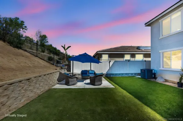 $1,085,000 | 3029 VÃa De Todos Santos, Fallbrook, CA 92028