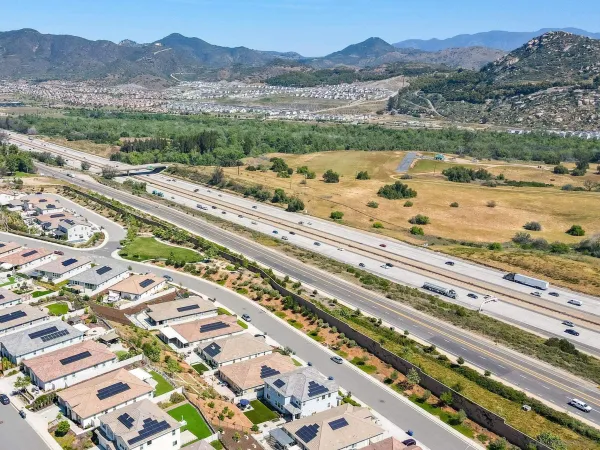 $1,085,000 | 3029 VÃa De Todos Santos, Fallbrook, CA 92028