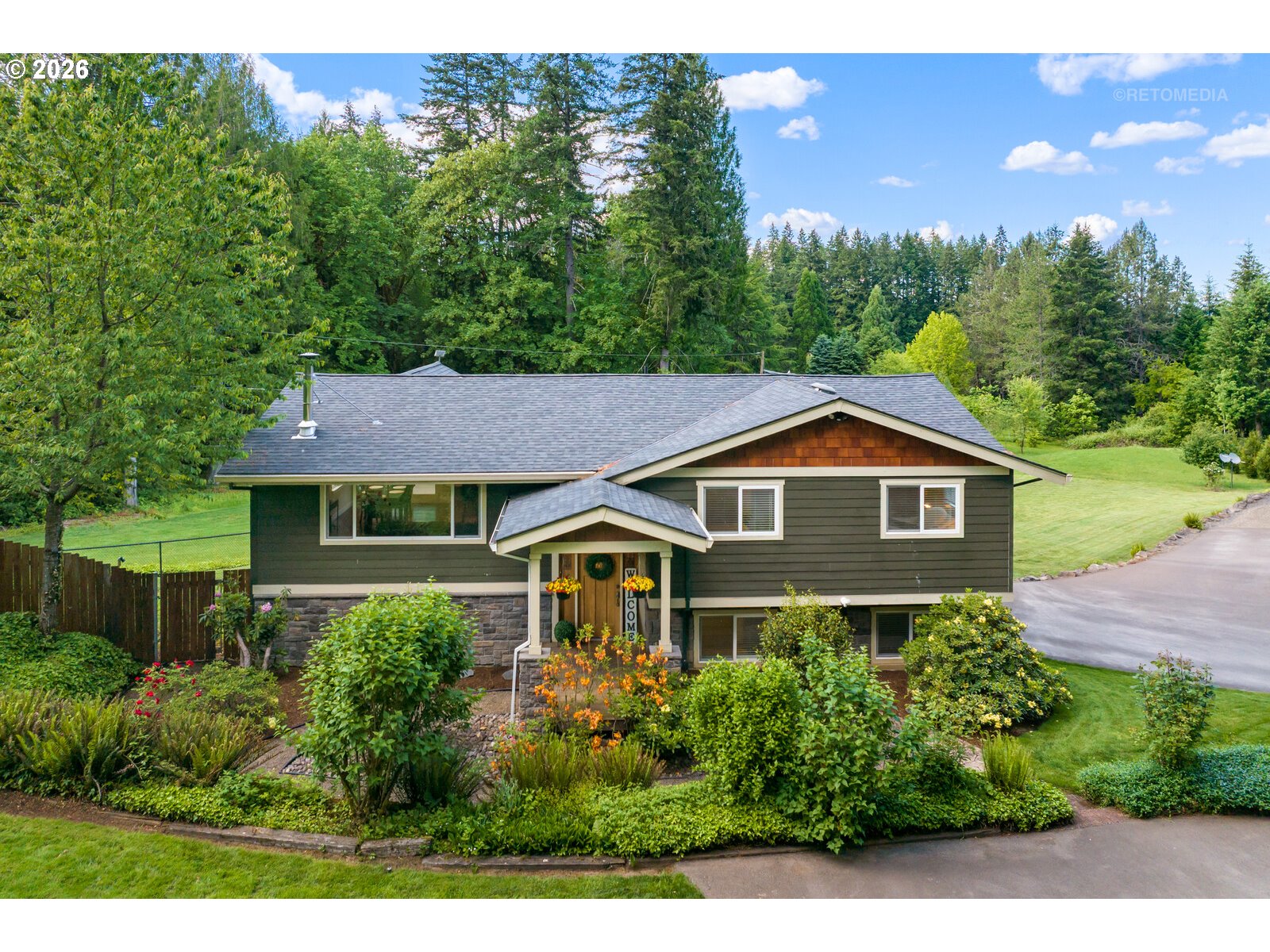 25814 Southwest Rein Road Sherwood, OR 97140 - Photo 3 of 44 Gallery Image 3