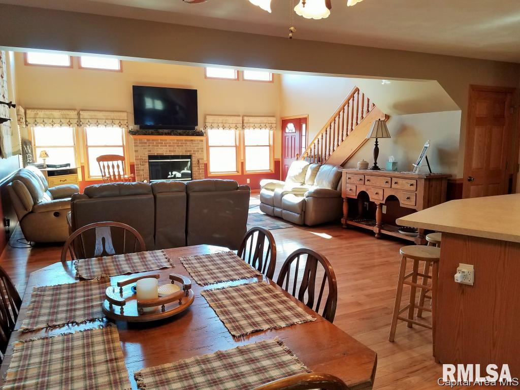 229 Knox Road Rio, IL 61472 - Photo 8 of 36 Gallery Image 8