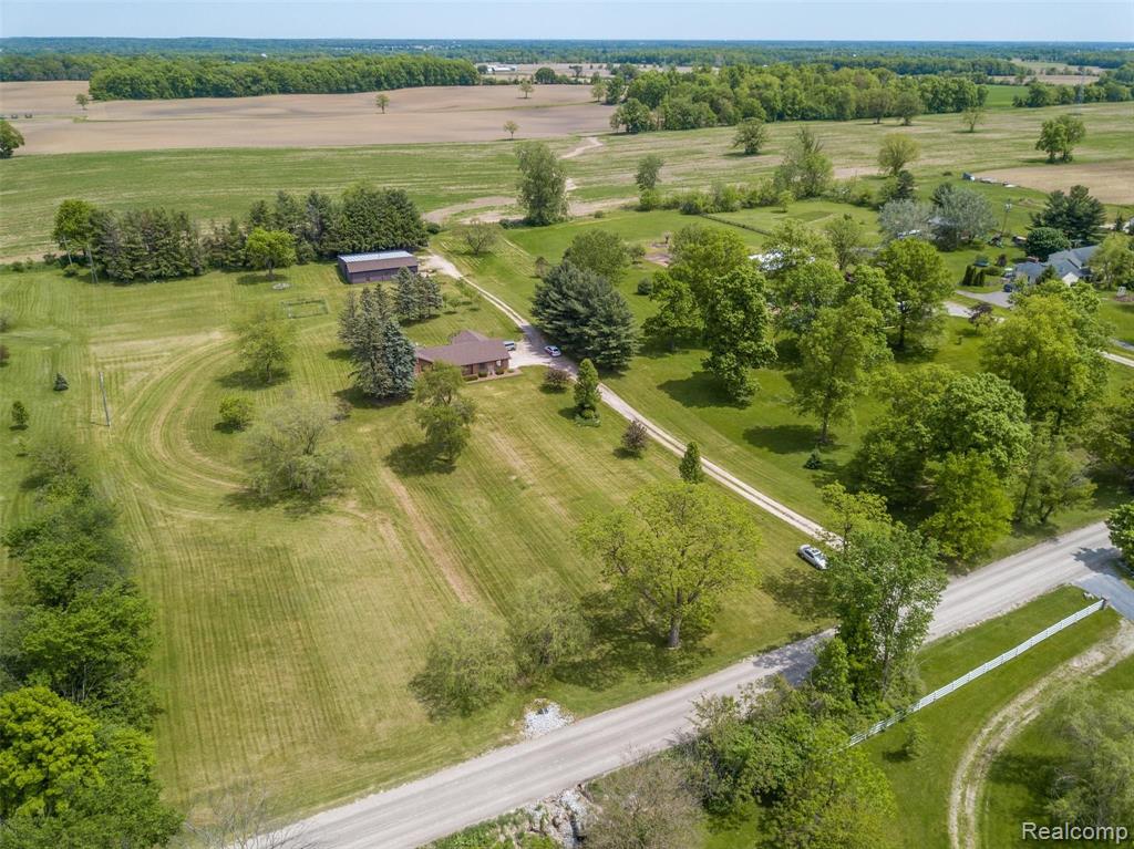 8655 Dell Road Saline, MI 48176 - Photo 42 of 44