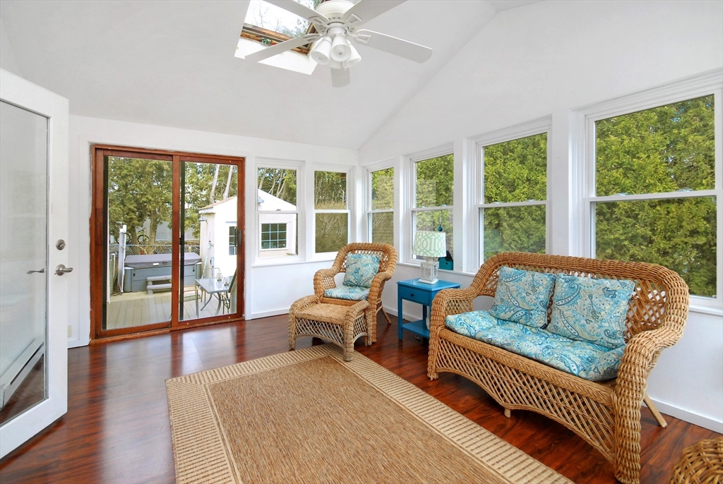 9 Rice Road Maynard, MA 01754 - Photo 14 of 37