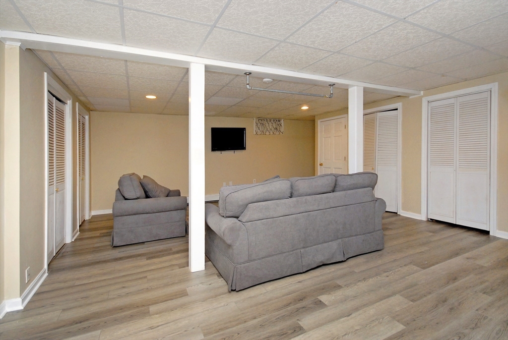 9 Rice Road Maynard, MA 01754 - Photo 27 of 37