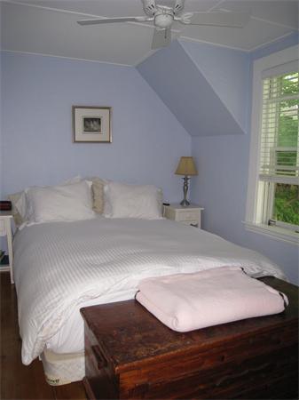 8 R Gerring Road, Unit B Gloucester, MA 01930 - Photo 14 of 17 Gallery Image 14