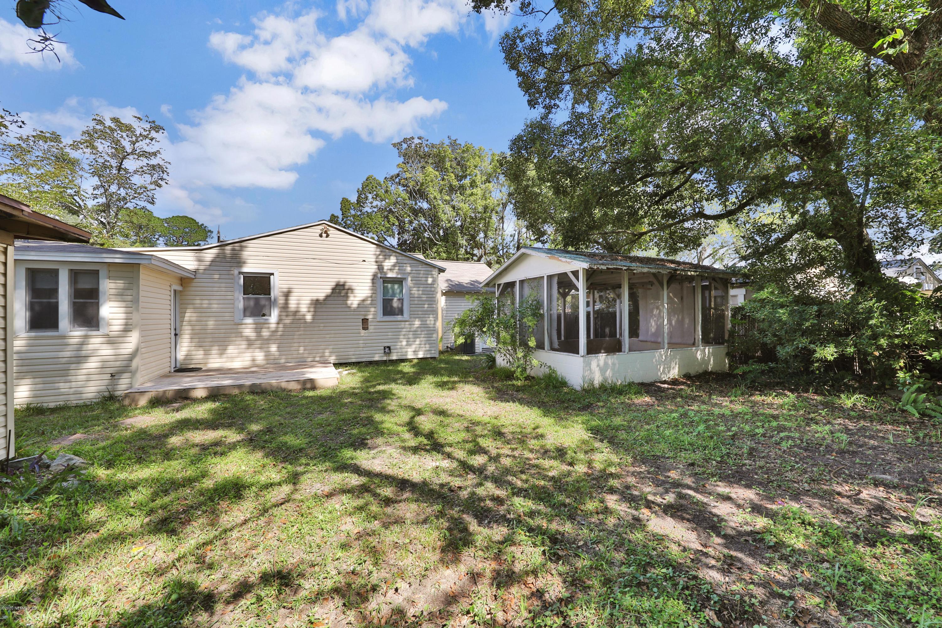 2424 Ridgewood Road Jacksonville, FL 32207 - Photo 28 of 33 1R4A6441