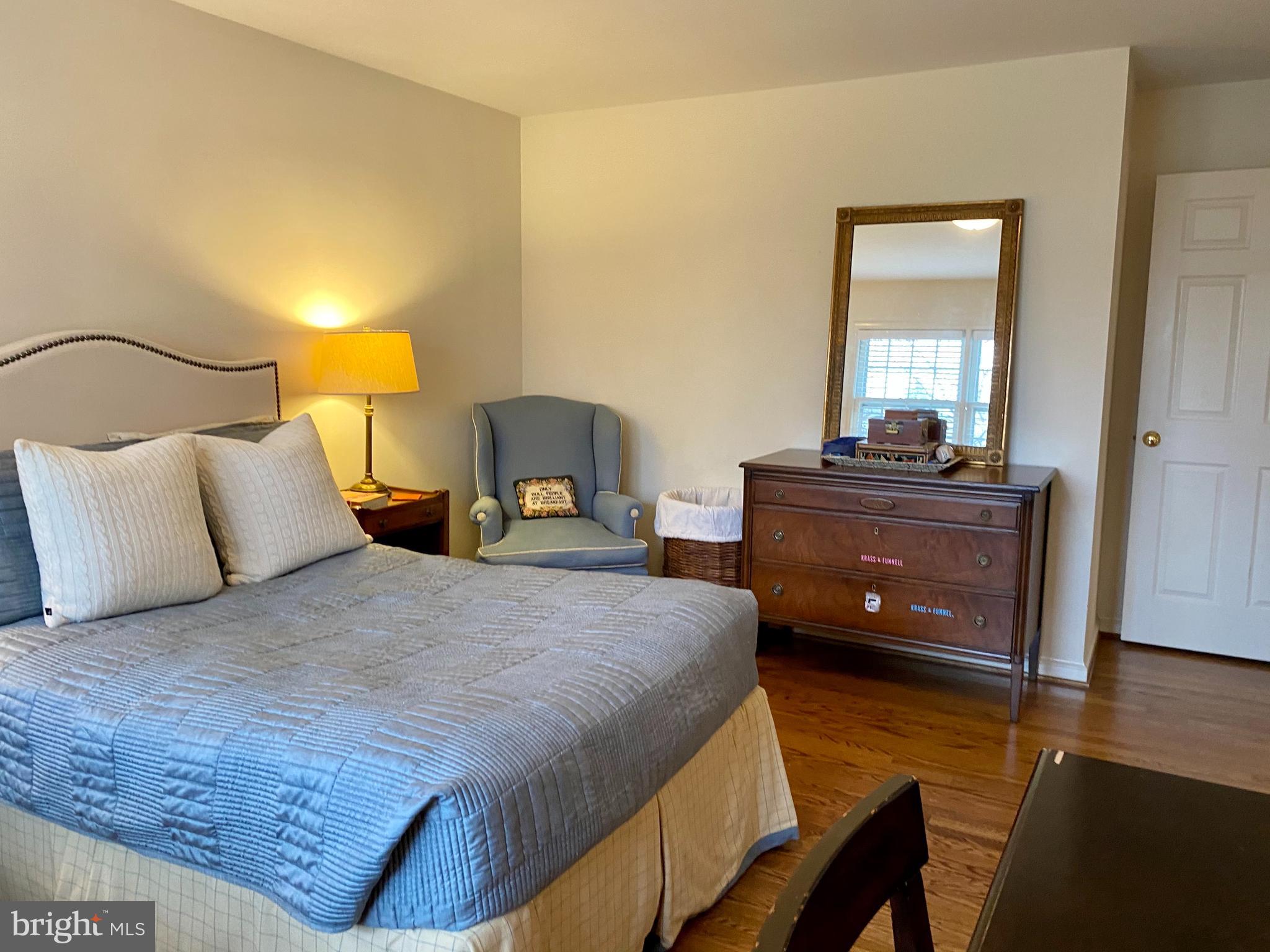 6313 Stoneham Lane McLean, VA 22101 - Photo 13 of 19 Bedroom 2