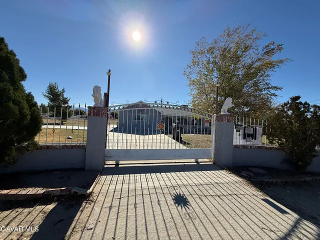 $3,000 | 9302 East Ave R 14, Littlerock, CA 93543