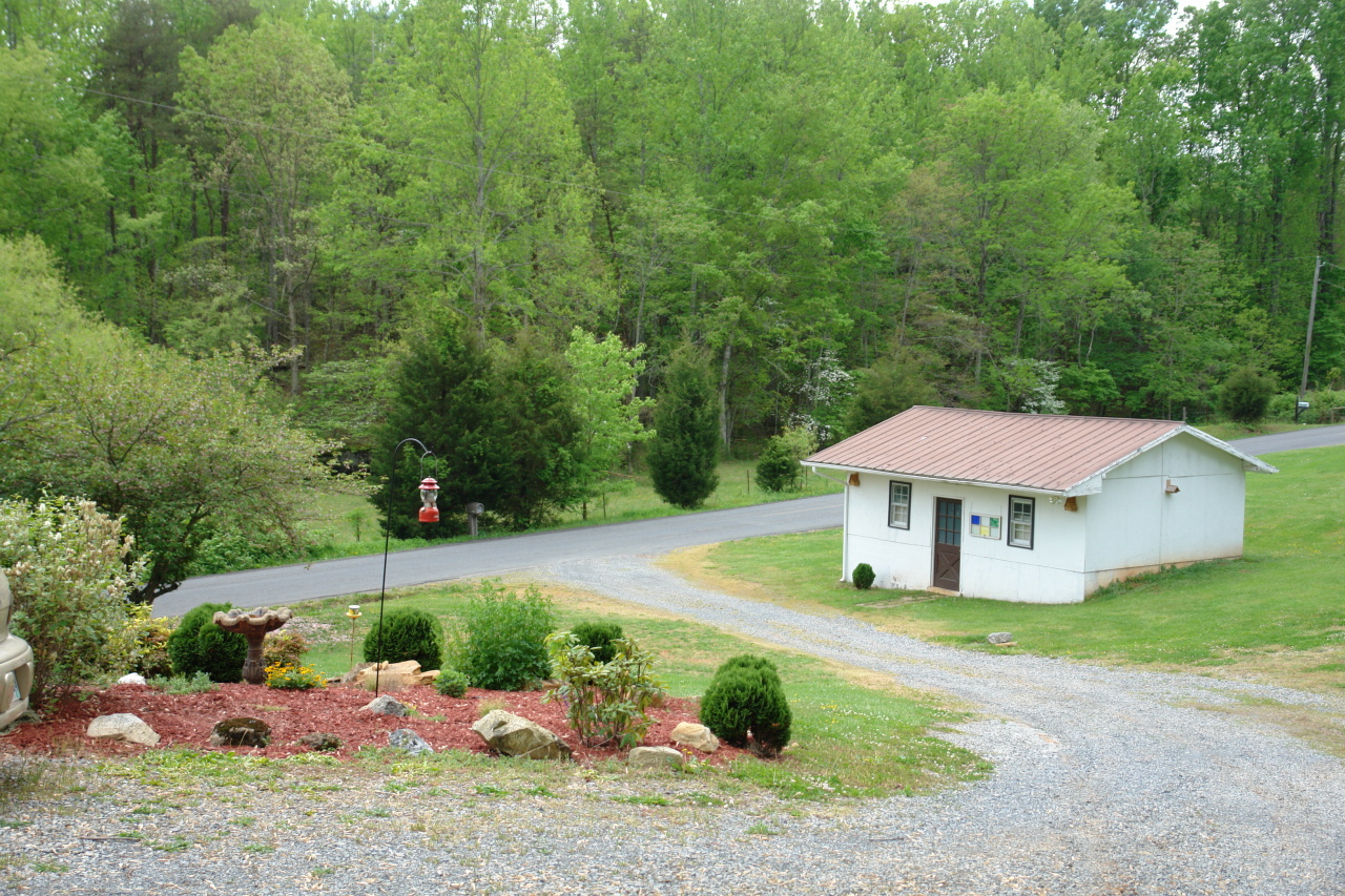 2686 Penicks Mill Road Bedford, VA 24523 - Photo 12 of 12 Drive