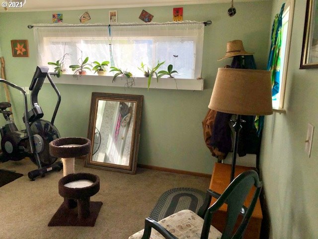 1497 Old Town Loop Road Oakland, OR 97462 - Photo 10 of 31 Gallery Image 10