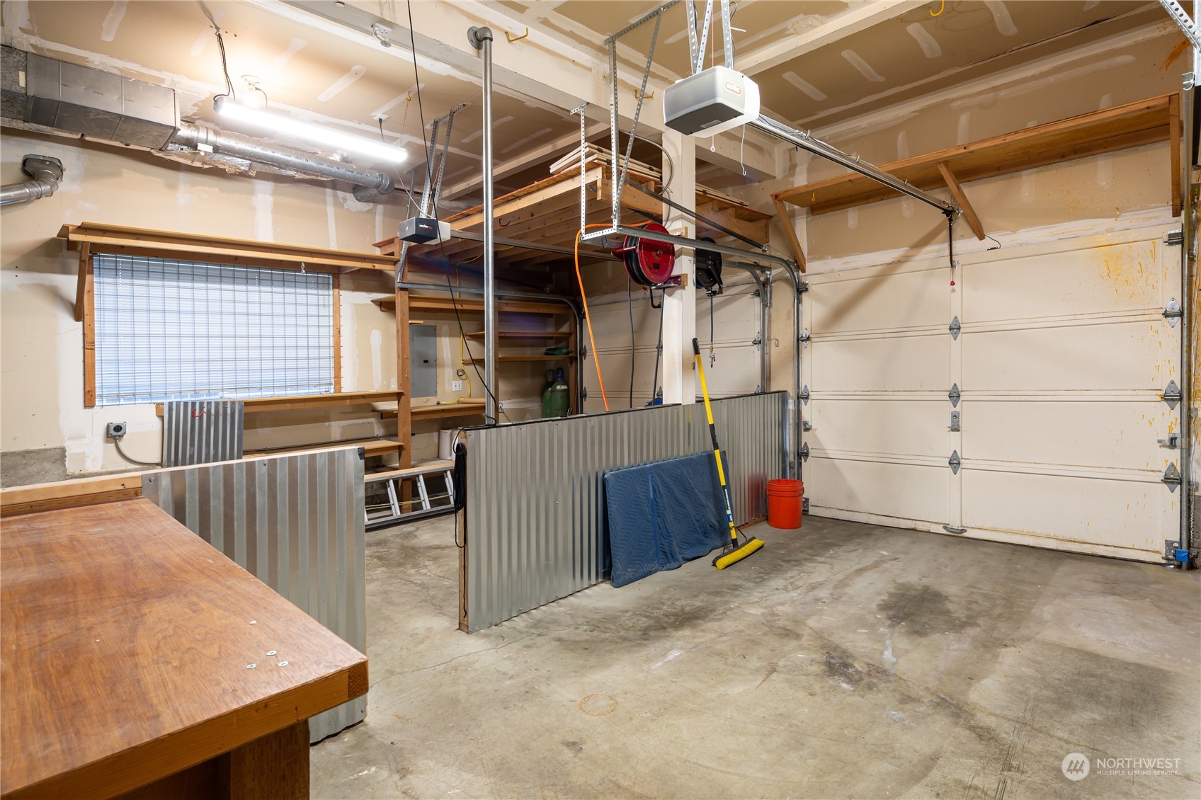 4118 25th Avenue Southwest Seattle, WA 98106 - Photo 13 of 15