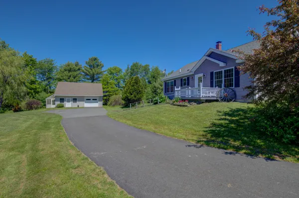 $329,900 | 1370 North Palermo Road, Palermo, ME 04354