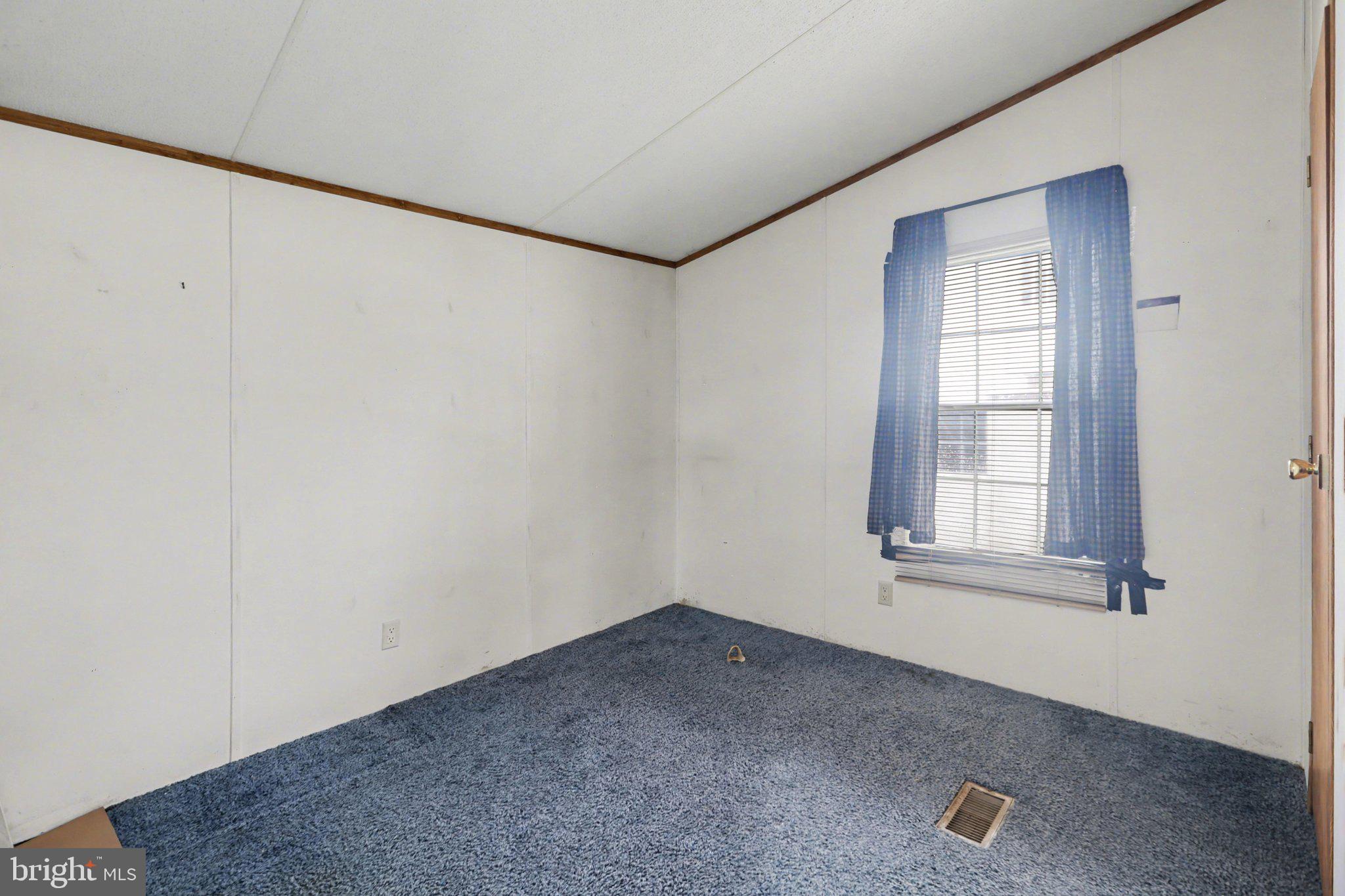 5600 Middle Ridge Road Newport, PA 17074 - Photo 29 of 56 Cozy room with natural light.
