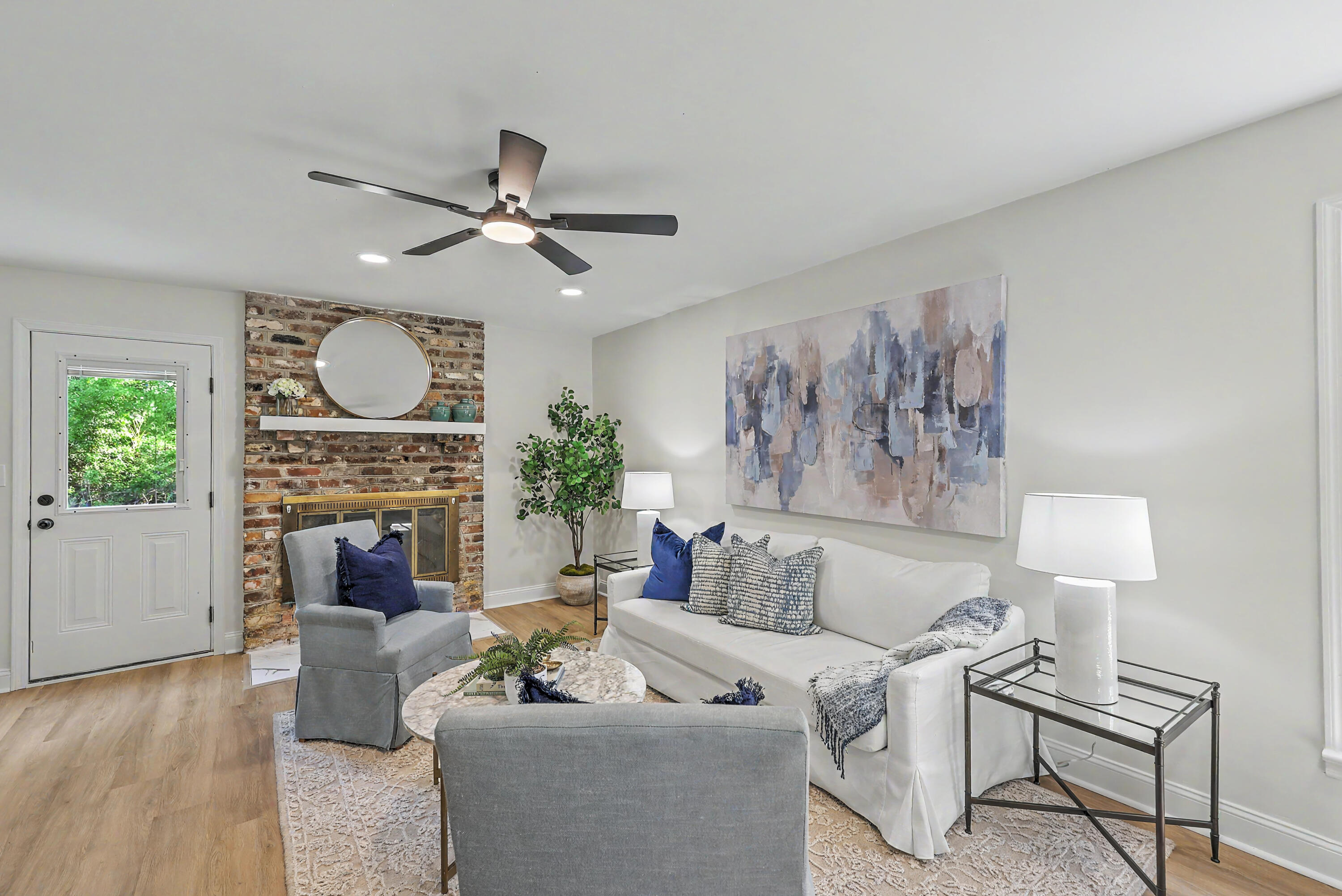 106 Sweetbriar Road Summerville, SC 29485 - Photo 12 of 25 Gallery Image 12