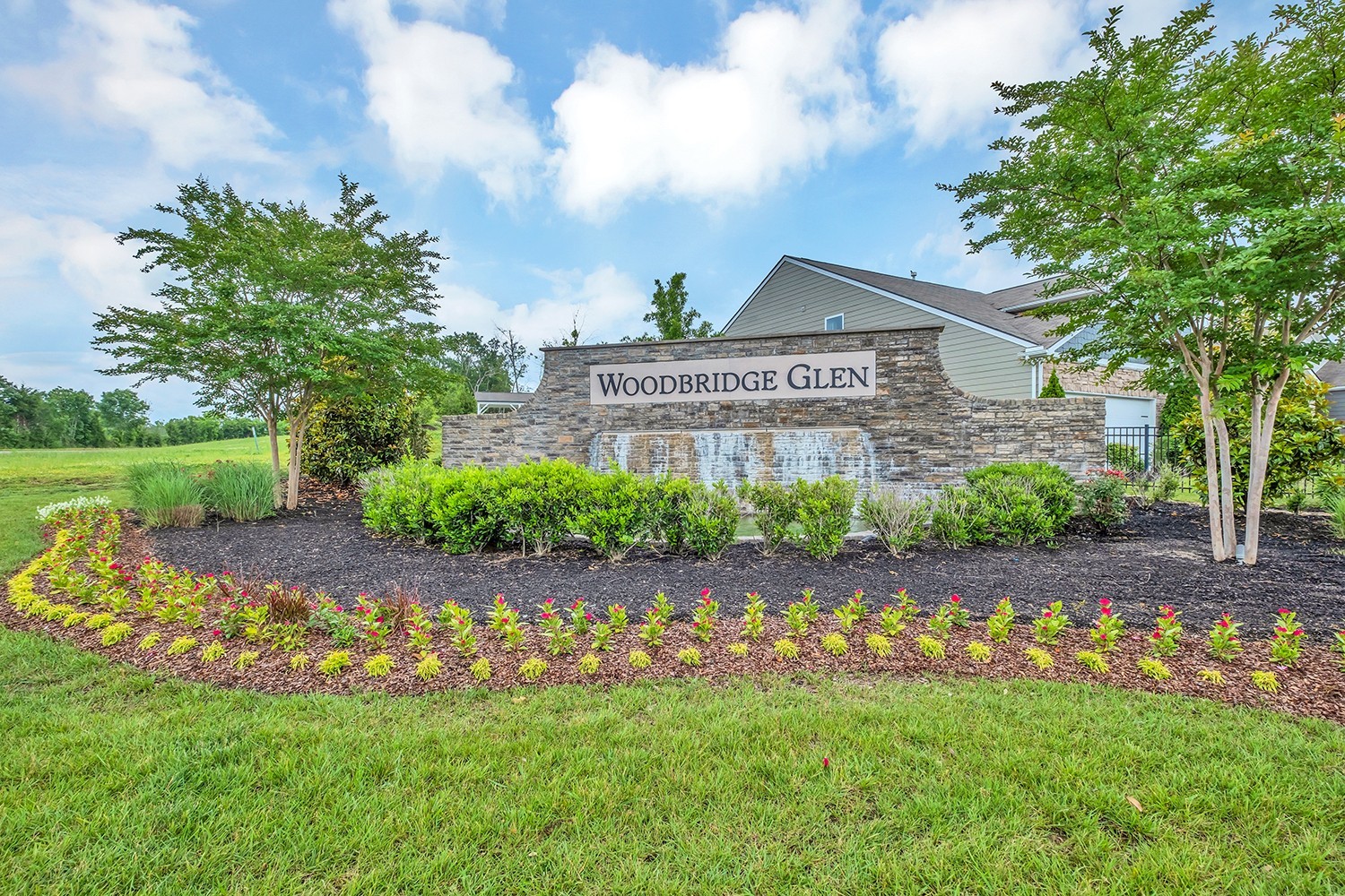 708 Pintail Pointe Lebanon, TN 37090 - Photo 35 of 41 a front view of a house with a garden