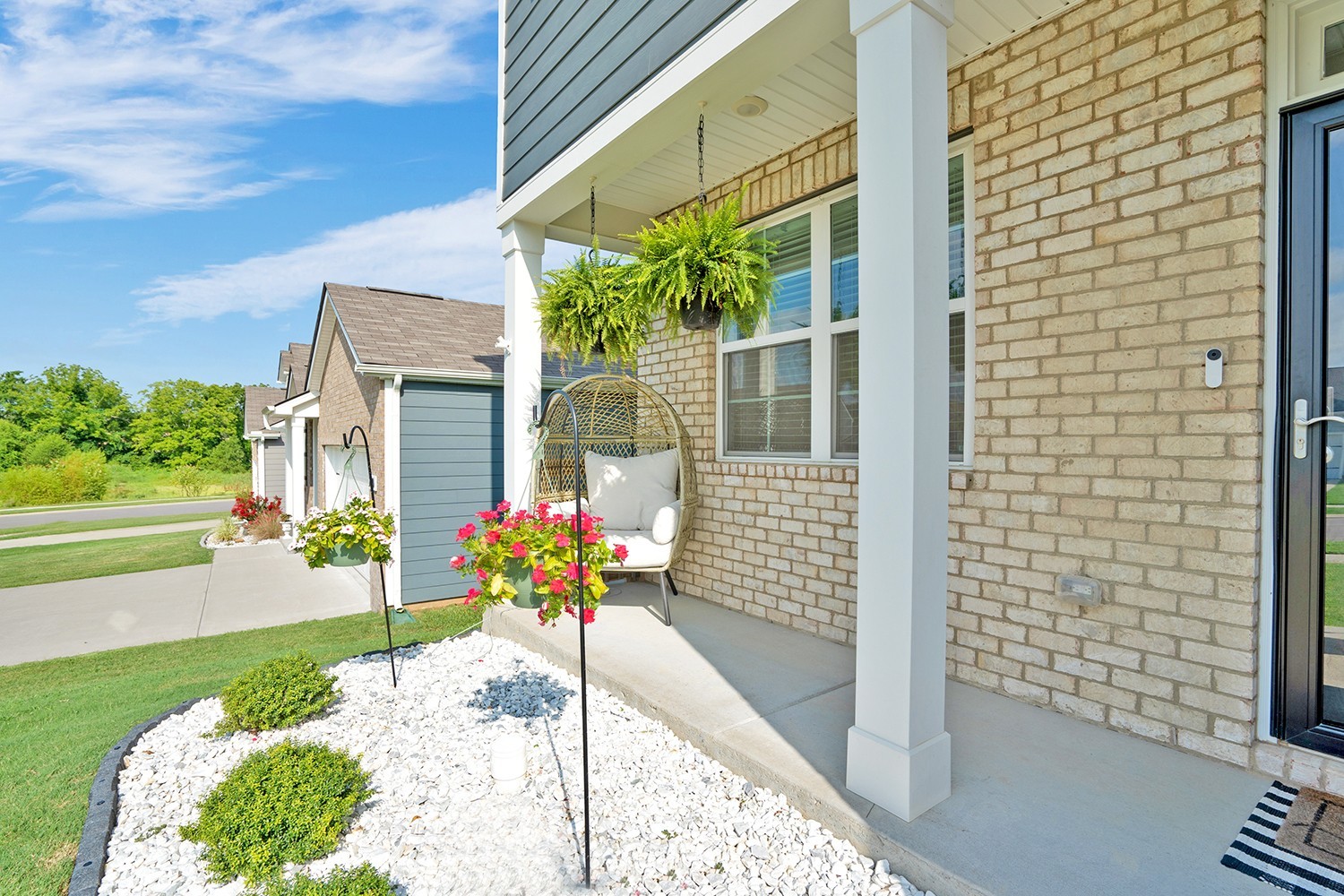 708 Pintail Pointe Lebanon, TN 37090 - Photo 5 of 41 a front view of a house with a garden