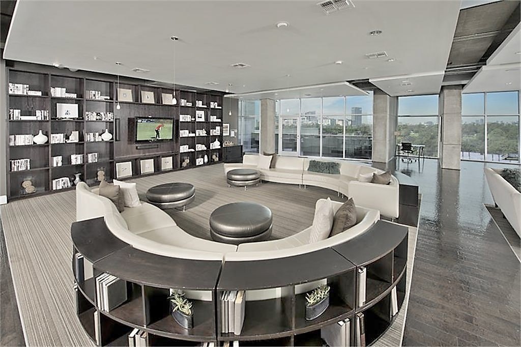 5925 Almeda Road, Unit 12113 Houston, TX 77004 - Photo 30 of 32 Reception