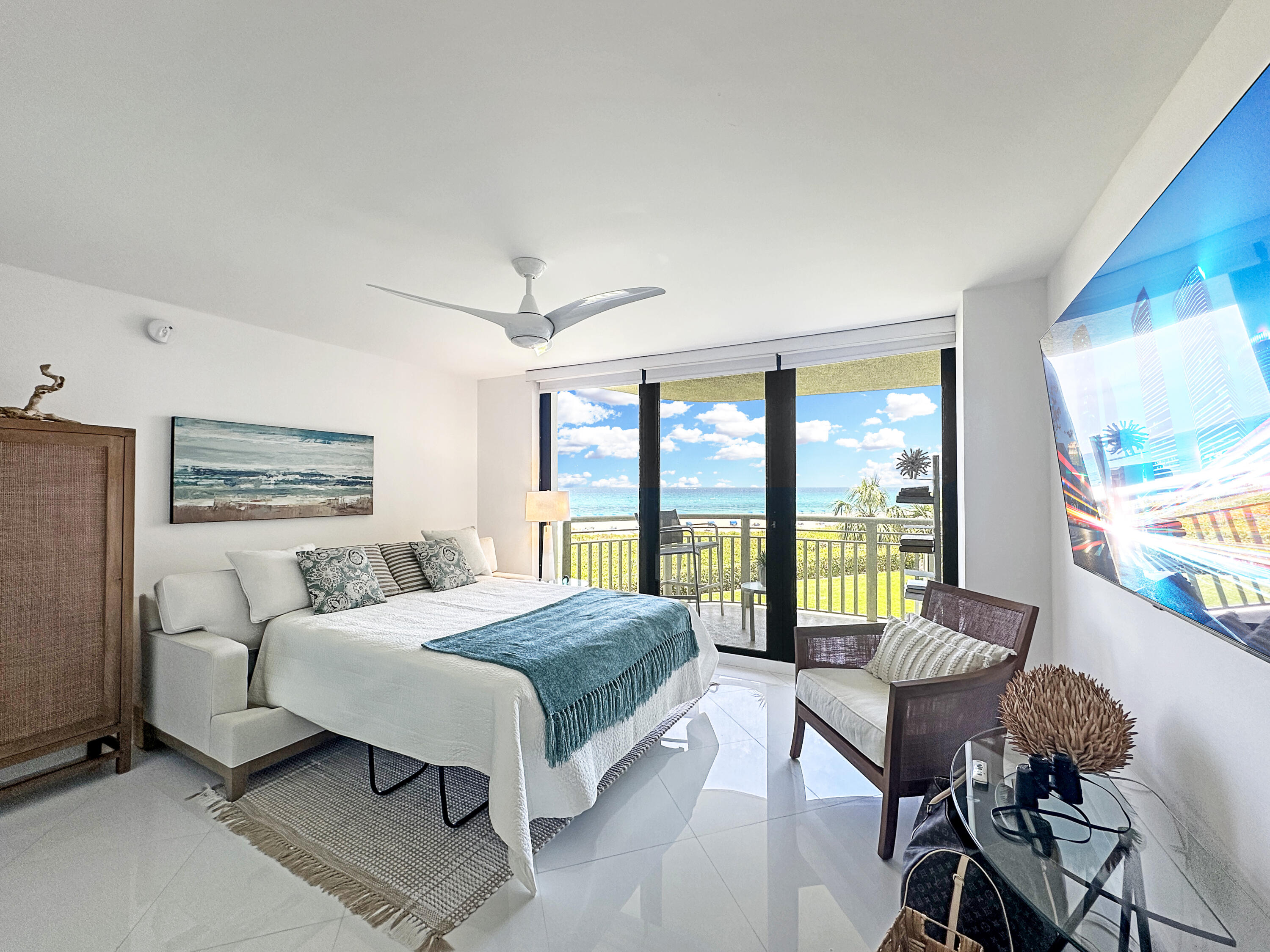 3000 North Ocean Drive, Unit 4D Singer Island, FL 33404 - Photo 19 of 58 Sofa w/ Inflatable mattress.