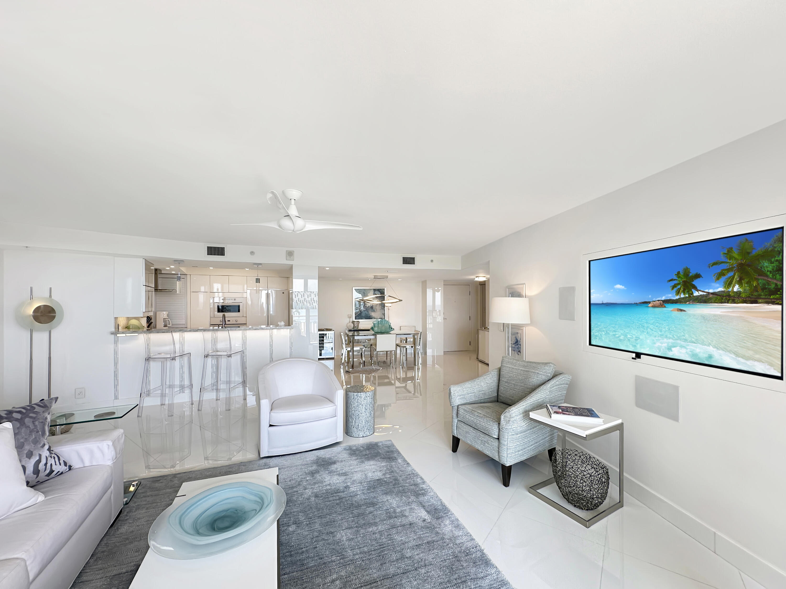 3000 North Ocean Drive, Unit 4D Singer Island, FL 33404 - Photo 6 of 58 Living Room