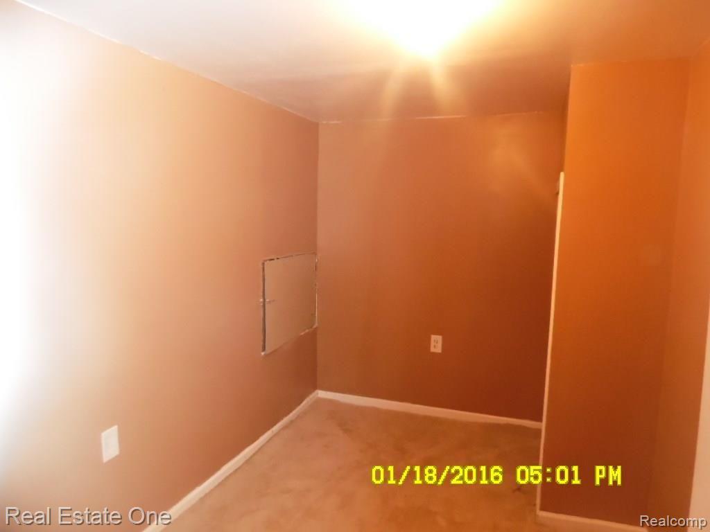 7294 Evergreen Road Detroit, MI 48228 - Photo 13 of 17
