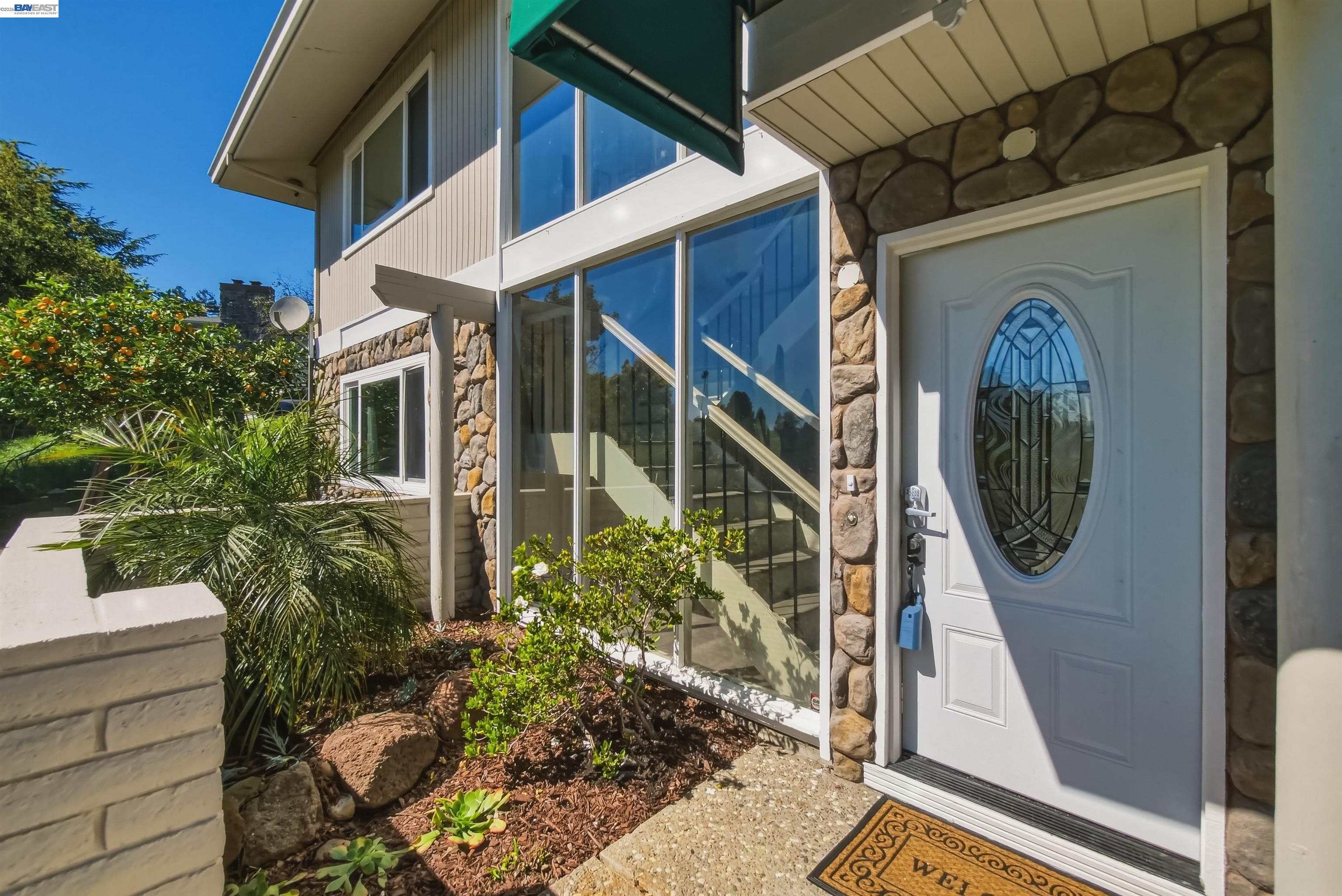 536 Golf Club Road Pleasant Hill, CA 94523 - Photo 5 of 55