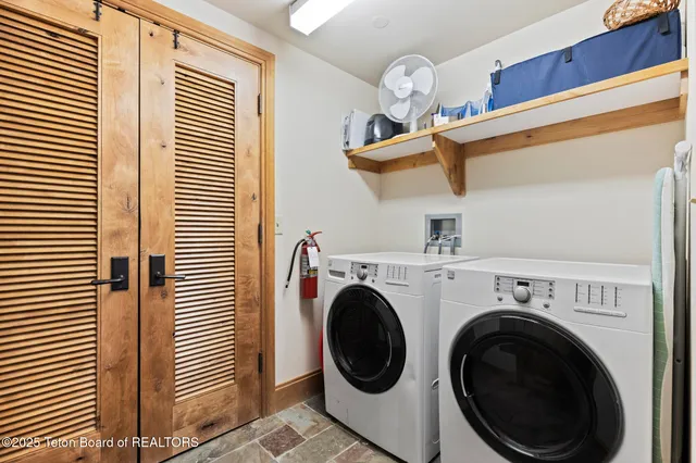 $6,599,000 | 3285 Village Drive, Unit 304, Teton Village, WY 83025