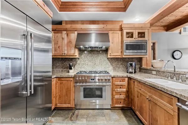 $6,599,000 | 3285 Village Drive, Unit 304, Teton Village, WY 83025