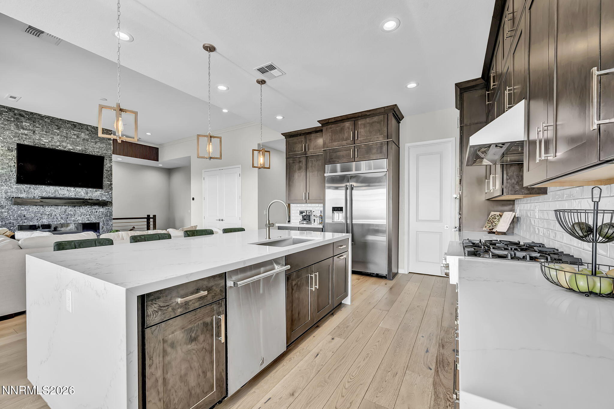 8908 Suncreek Court Reno, NV 89523 - Photo 14 of 94 80-web-or-mls-8908-suncreek-ct