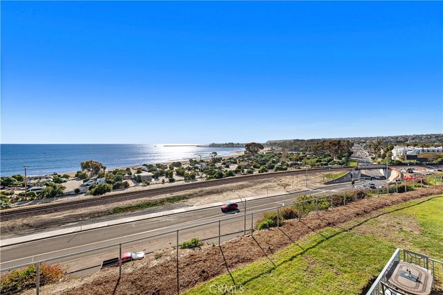 $1,875,000 | 25872 Dana Bluff West, Unit 39, Dana Point, CA 92624