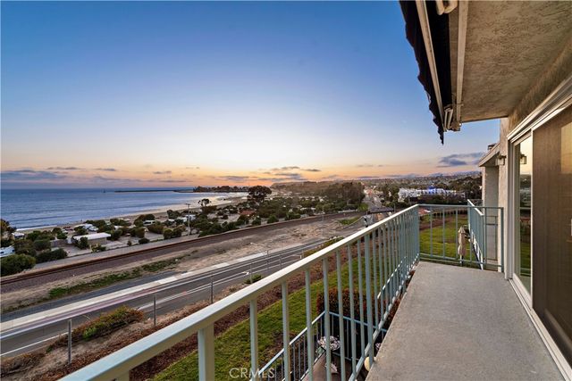 $1,875,000 | 25872 Dana Bluff West, Unit 39, Dana Point, CA 92624