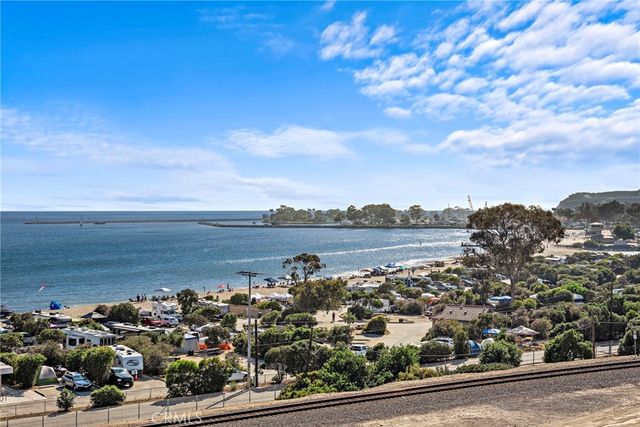 $1,875,000 | 25872 Dana Bluff West, Unit 39, Dana Point, CA 92624