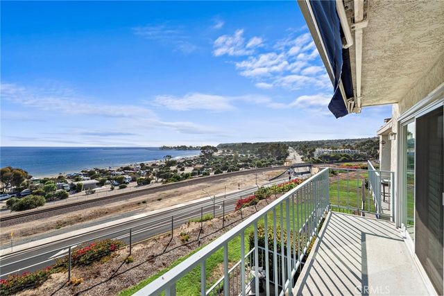 $1,875,000 | 25872 Dana Bluff West, Unit 39, Dana Point, CA 92624