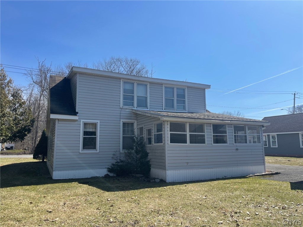 2509 Main Street Vienna, NY 13308 - Photo 3 of 28