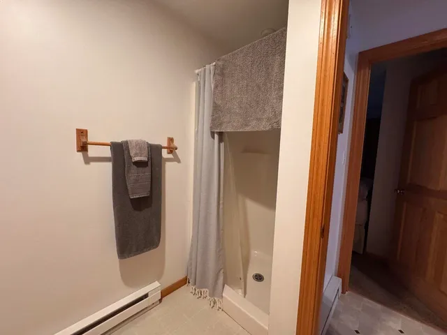 $1,600 | 12 Lake Drive, Chesterfield, NH 03462