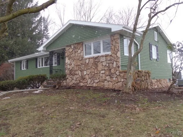 $309,900 | 3995 Douglas Hts Drive, Lenox, NY 13032