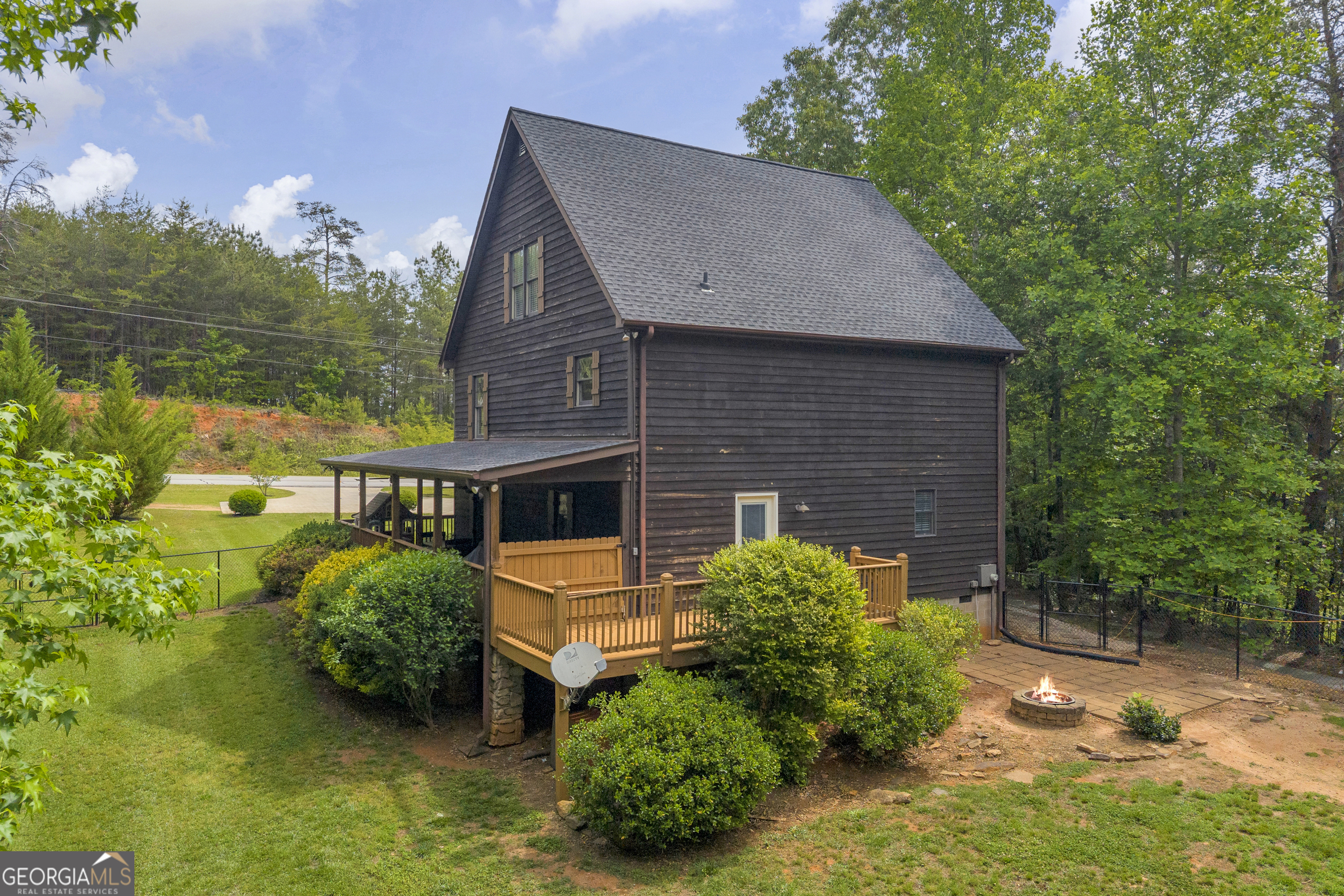 946 Riverdale Road Toccoa, GA 30577 - Photo 9 of 63