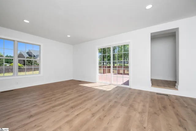 $446,000 | 3 Hibourne Court, Greenville, SC 29615