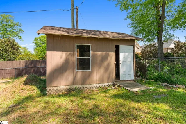 $446,000 | 3 Hibourne Court, Greenville, SC 29615