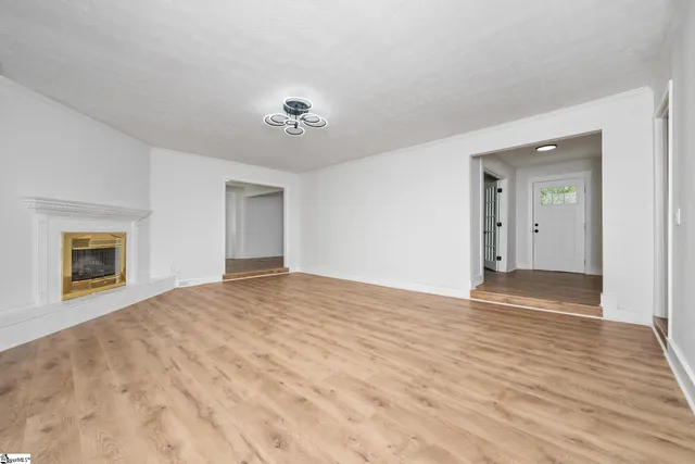 $446,000 | 3 Hibourne Court, Greenville, SC 29615