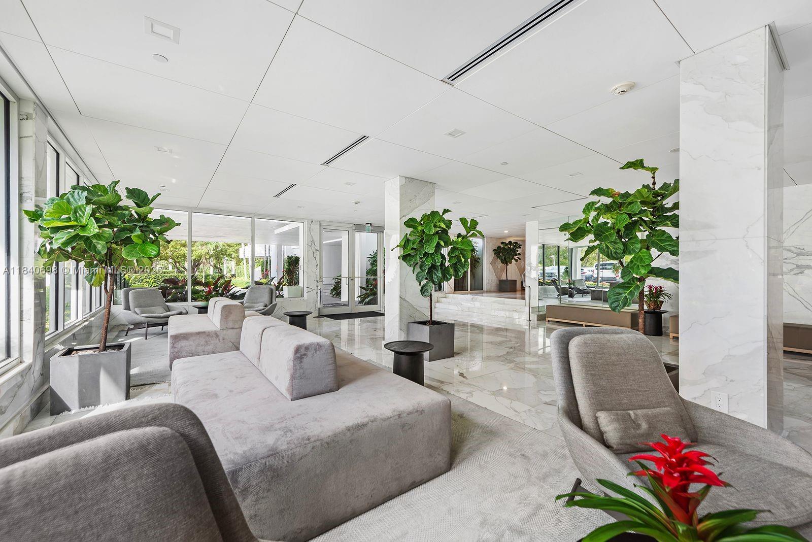 199 Ocean Ln Drive, Unit 1015 Key Biscayne, FL 33149 - Photo 20 of 27 BUILDING LOBBY