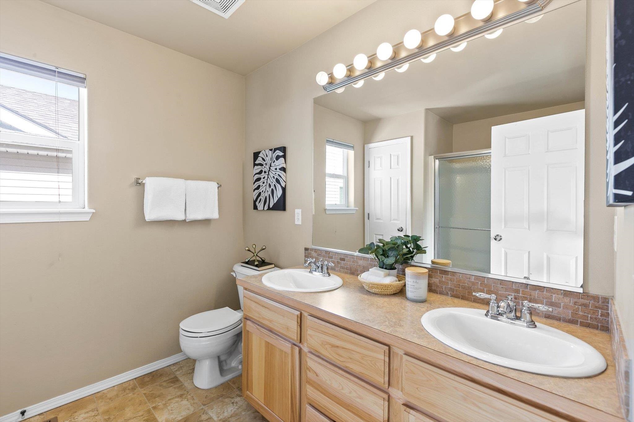 1707 West Tree Lane Spokane, WA 99208 - Photo 18 of 24 Gallery Image 18